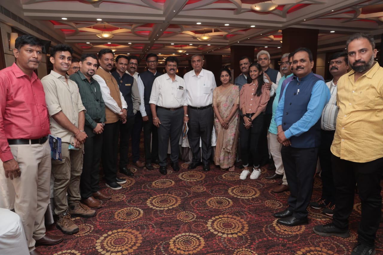 Meeting image